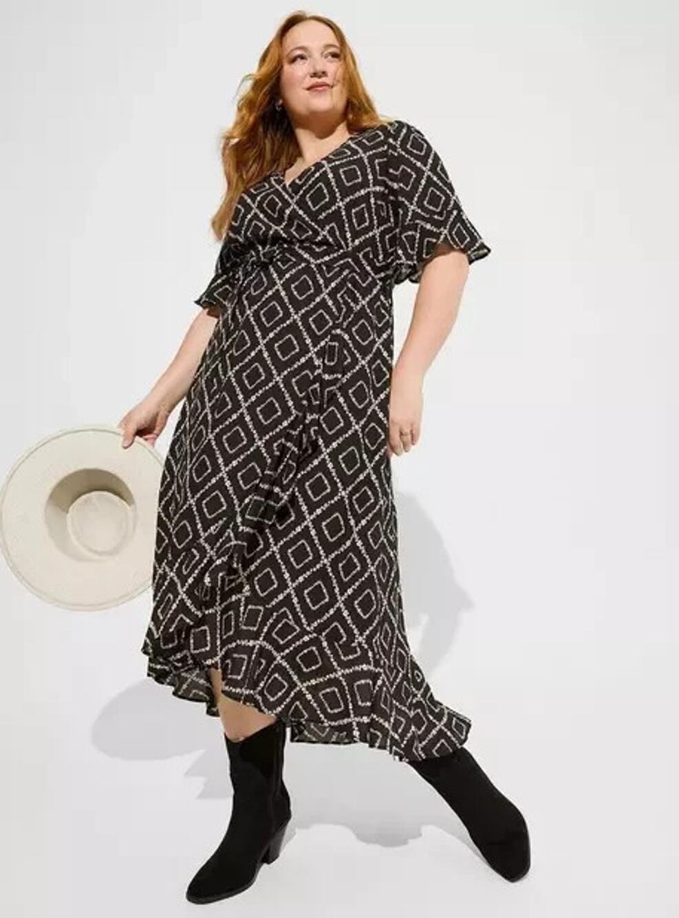 Torrid Maxi Georgette Surplice Hi-Low Dress Women 1X Black Floral Flutter Sleeve